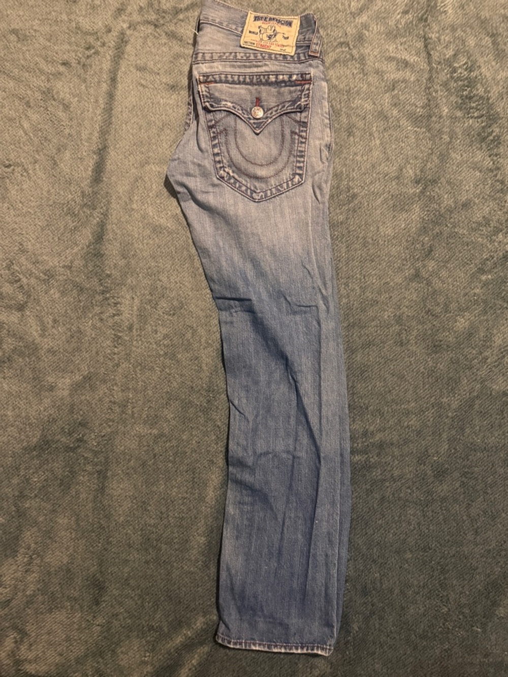 True Religion “World Tour” Men's Straight Jeans Light Blue Wash Red/Brown Stitch - Picture 5 of 8